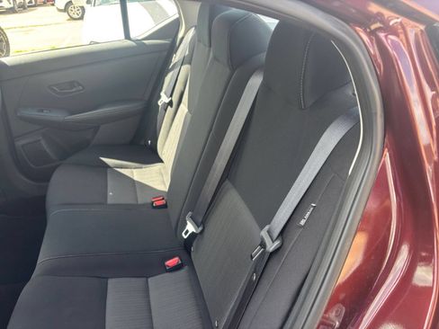 Used 2025 Nissan Sentra SV FWD image 35