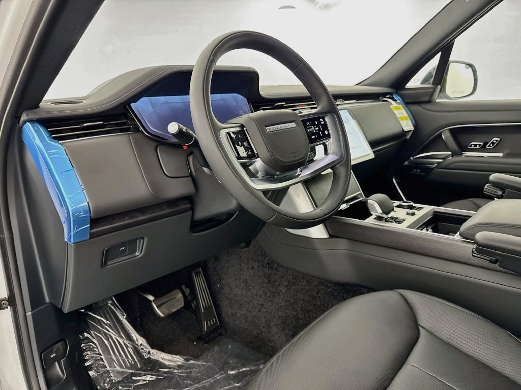 New 2027 Land Rover Range Rover Long Wheelbase SE AWD/4WD image 9