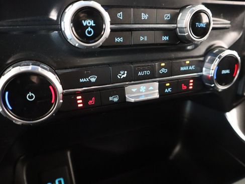 Used 2022 Ford F150 XLT w/ Equipment Group 302A High image 7