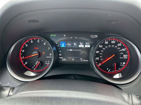 Used 2022 Toyota Camry XSE image 14