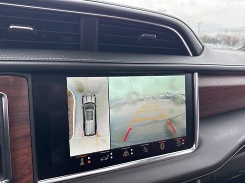 Used 2024 GMC Yukon Denali Ultimate w/ LPO, Floor Liner Package image 17