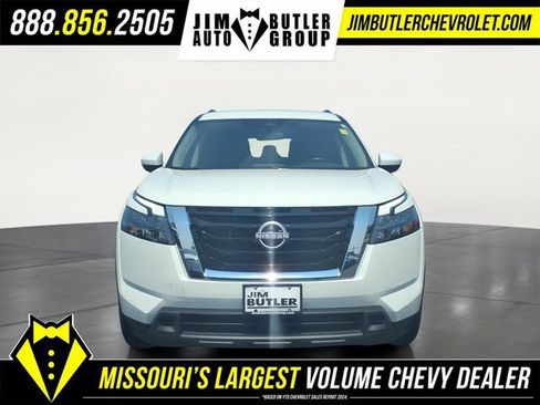 Used 2024 Nissan Pathfinder SV FWD image 26