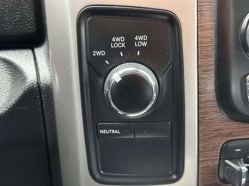 Used 2018 RAM 2500 Laramie image 29