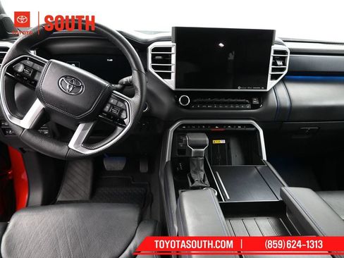 Used 2023 Toyota Sequoia Platinum AWD/4WD image 10