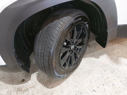 Certified 2025 MAZDA CX-50 AWD 2.5 S w/ Select Package image 34