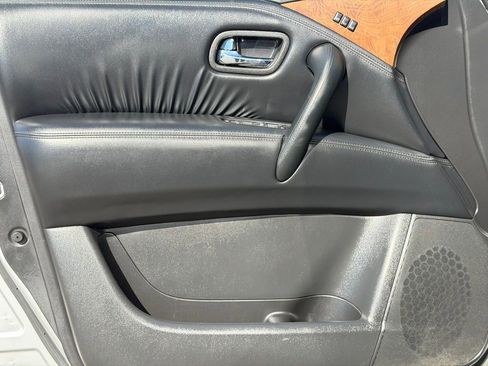Used 2024 Nissan Armada SL AWD/4WD image 20