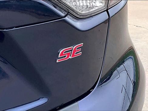 Used 2025 Toyota Corolla SE FWD image 10