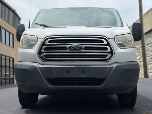 Used 2015 Ford Transit 250 130 Low Roof w/ Exterior Upgrade Package RWD image 29