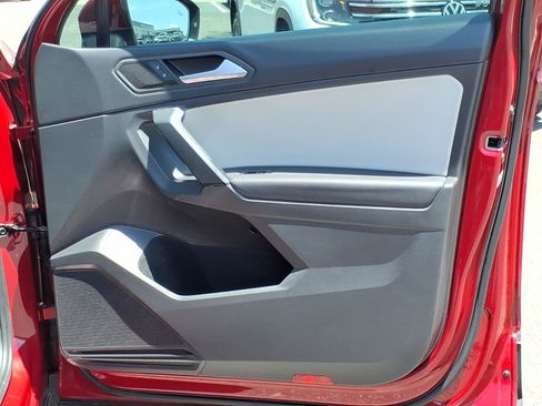Used 2019 Volkswagen Tiguan SEL FWD image 16