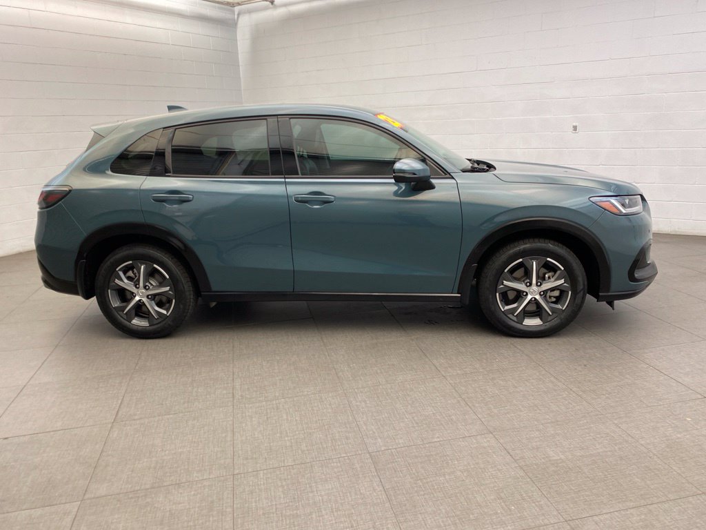 Used 2023 Honda HR-V EX-L image 8