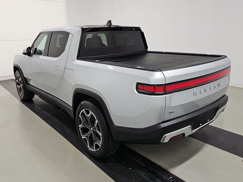 Used 2023 Rivian R1T Adventure AWD/4WD image 3