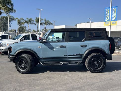 Used 2022 Ford Bronco Wildtrak image 2