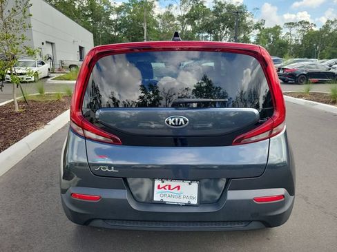 Used 2020 Kia Soul LX FWD image 8