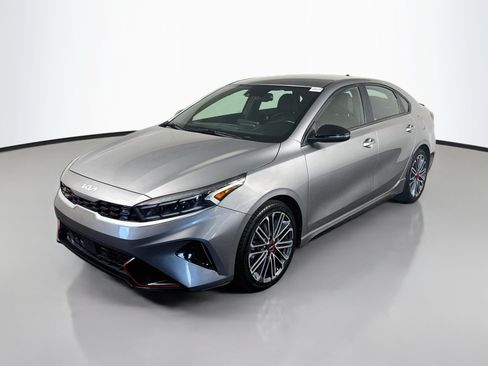 Used 2023 Kia Forte GT FWD image 4