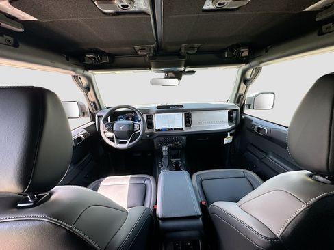 New 2026 Ford Bronco Outer Banks AWD/4WD image 16