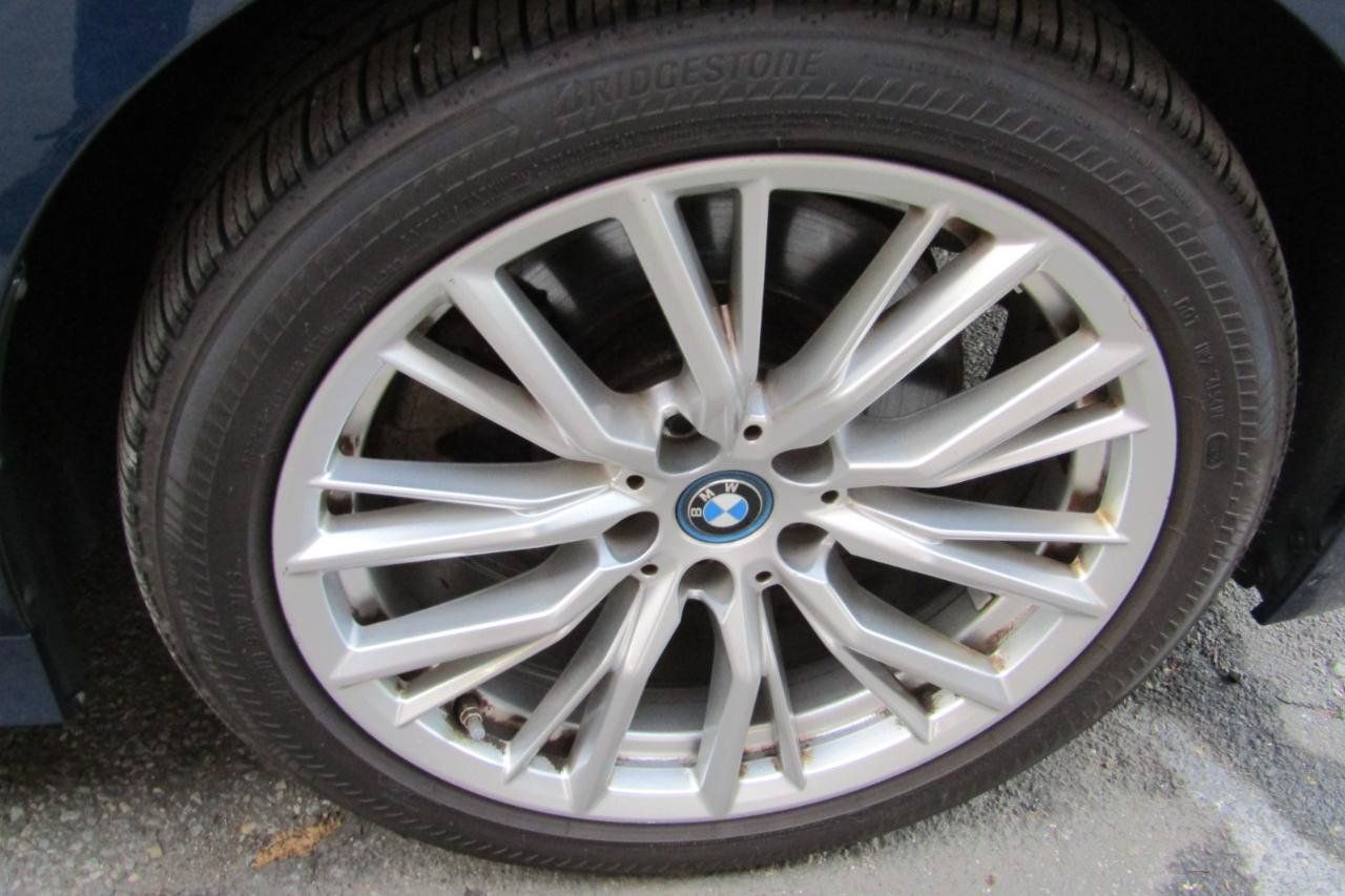 Used 2024 BMW 330e xDrive AWD/4WD image 34