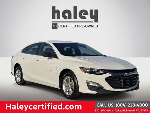 Used 2024 Chevrolet Malibu LT image 1