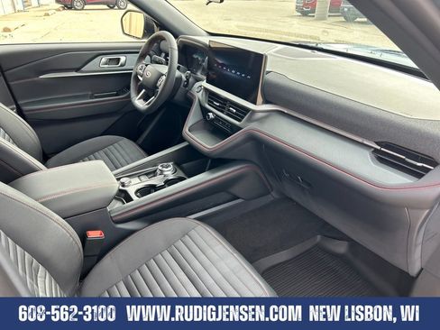 Used 2026 Ford Explorer ST-Line AWD/4WD image 24