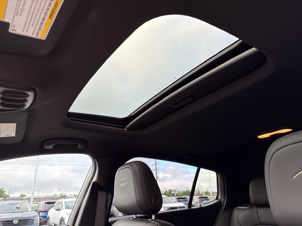 Used 2025 Buick Envista Sport Touring FWD image 21