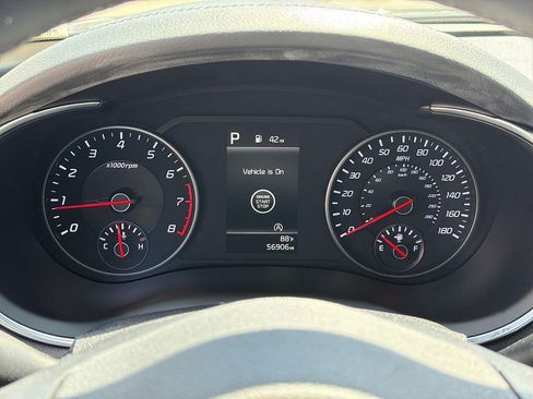 Used 2022 Kia Stinger GT-Line RWD image 10