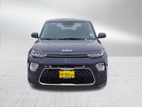 Certified 2022 Kia Soul LX image 2