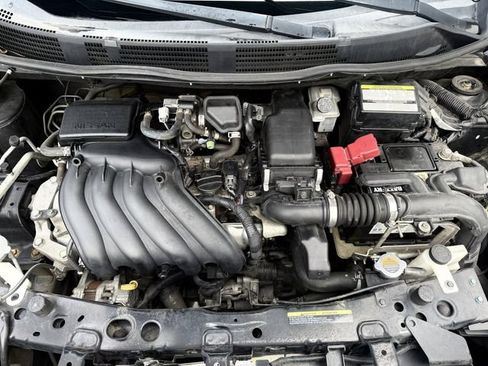Used 2019 Nissan Versa S FWD image 32
