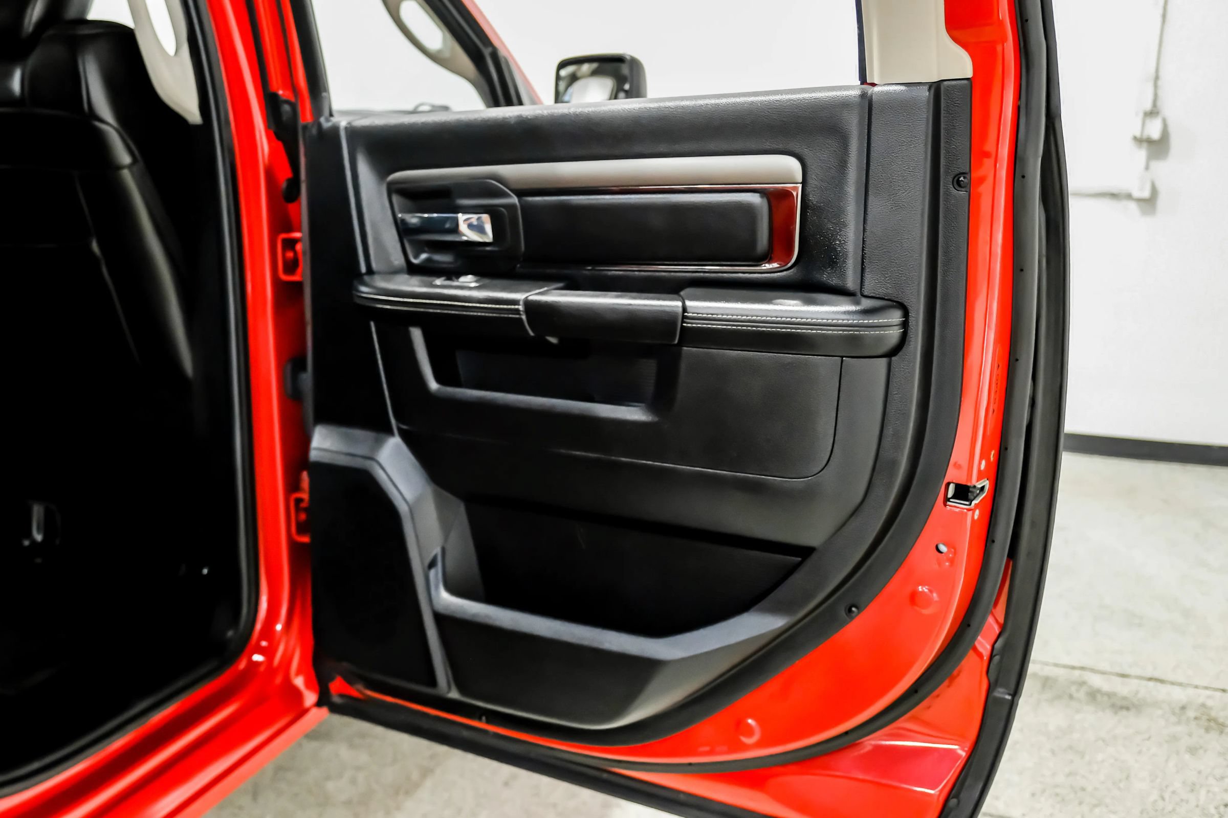 Used 2013 RAM 1500 Sport w/ Sport Premium Group AWD/4WD image 65