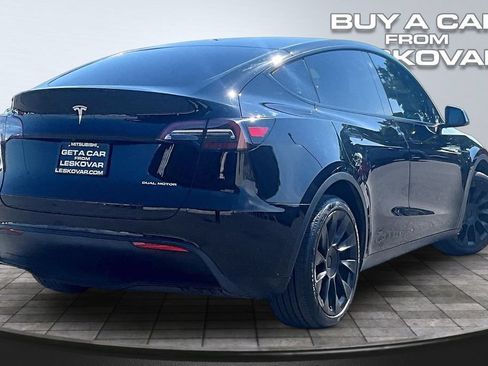 Used 2021 Tesla Model Y Long Range AWD/4WD image 13