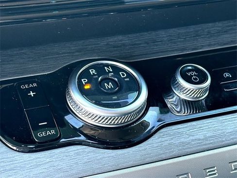 Used 2025 Ford Expedition Platinum w/ Driver's Package image 16