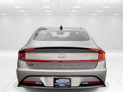 Certified 2023 Hyundai Sonata Limited w/ Cargo Package image 6
