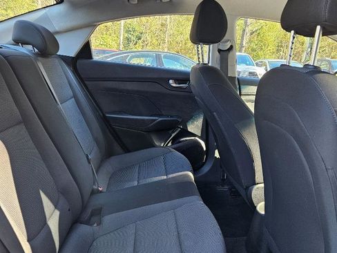 Used 2020 Hyundai Accent SE image 30