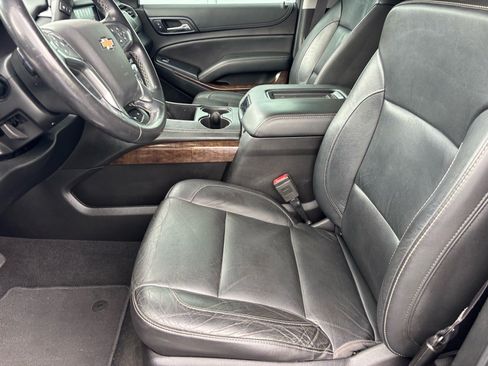 Used 2019 Chevrolet Tahoe LT RWD image 8