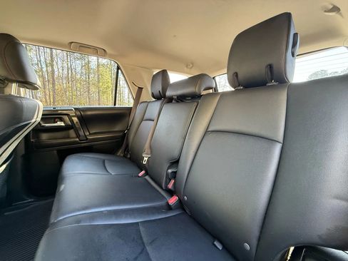 Used 2019 Toyota 4Runner TRD Off-Road Premium image 15