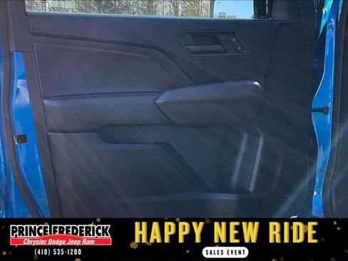 Used 2024 Chevrolet Colorado Trail Boss w/ Advanced Trailering Package image 19