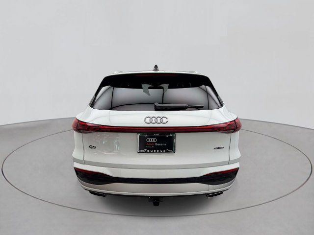 Used 2025 Audi Q5 Premium Plus w/ Premium Plus AWD/4WD image 5