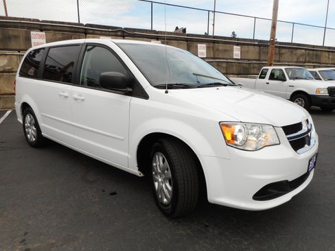Used 2017 Dodge Grand Caravan SE w/ Power Window Group image 1
