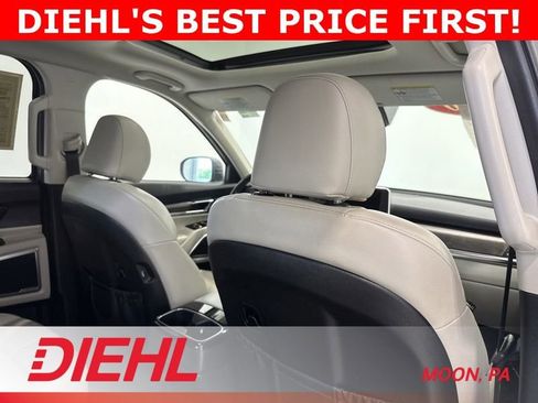 Used 2020 Kia Telluride EX w/ EX Premium Package AWD/4WD image 17