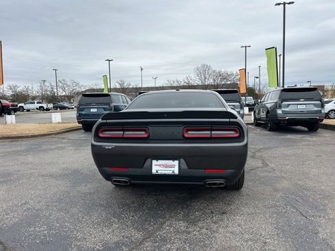 Used 2022 Dodge Challenger GT w/ Driver Convenience Group image 4