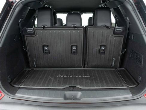 Used 2023 Nissan Pathfinder Rock Creek AWD/4WD image 18