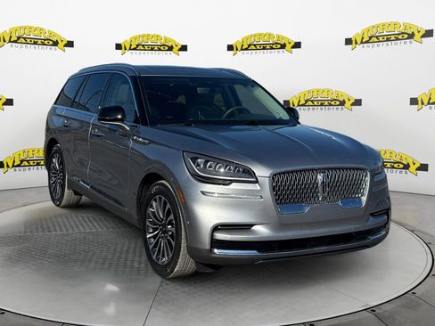 Used 2022 Lincoln Aviator Reserve image 8