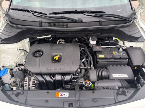 Used 2025 Kia Soul LX w/ LX Technology Package image 29