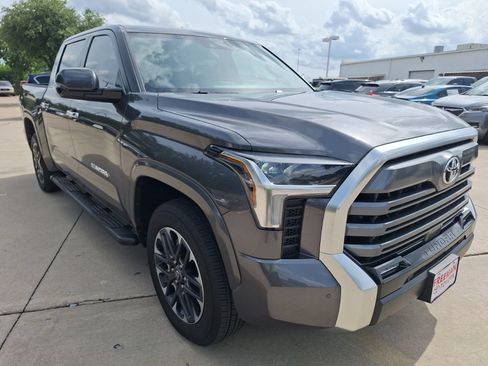 Used 2026 Toyota Tundra Limited w/ Power Package AWD/4WD image 8