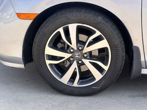 Used 2022 Honda Odyssey Touring image 8