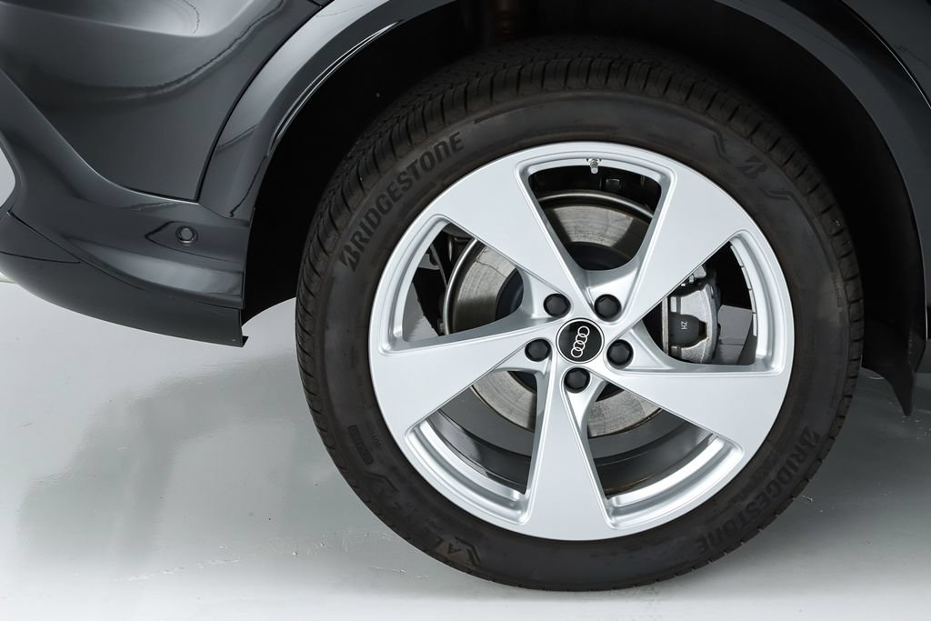 Used 2025 Audi Q5 Premium Plus AWD/4WD image 59