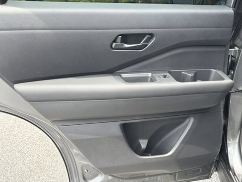 Certified 2024 Nissan Pathfinder S AWD/4WD image 23