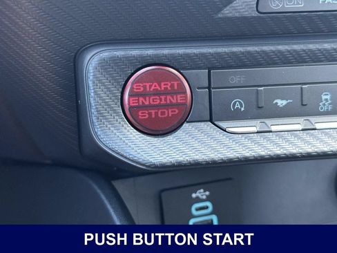 Used 2025 Ford Mustang Coupe RWD image 26