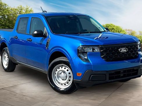 New 2026 Ford Maverick XL w/ Equipment Group 101A AWD/4WD image 2