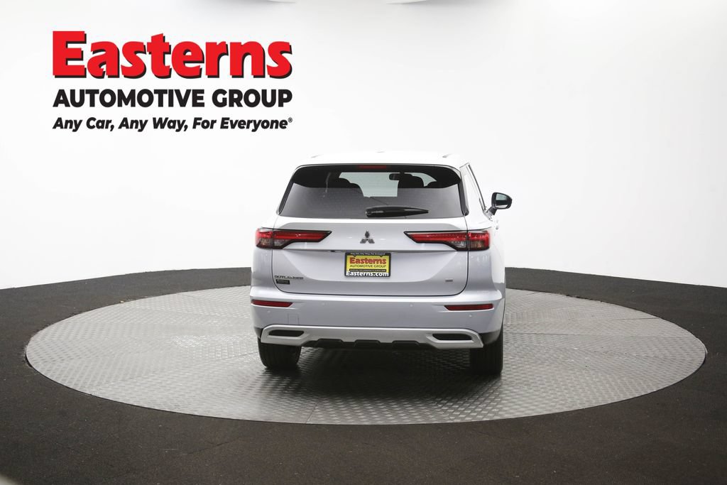 Used 2024 Mitsubishi Outlander SE AWD/4WD image 37