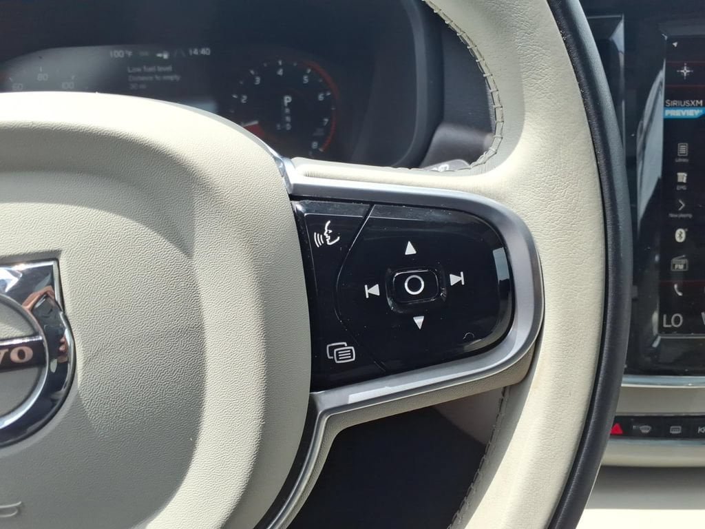 Used 2020 Volvo V90 T6 Cross Country AWD/4WD image 24
