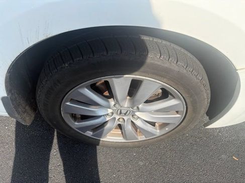 Used 2012 Honda Accord EX-L image 9